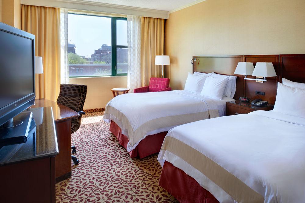 Courtyard By Marriott Chicago At Medical District-Uic Hotell Exteriör bild
